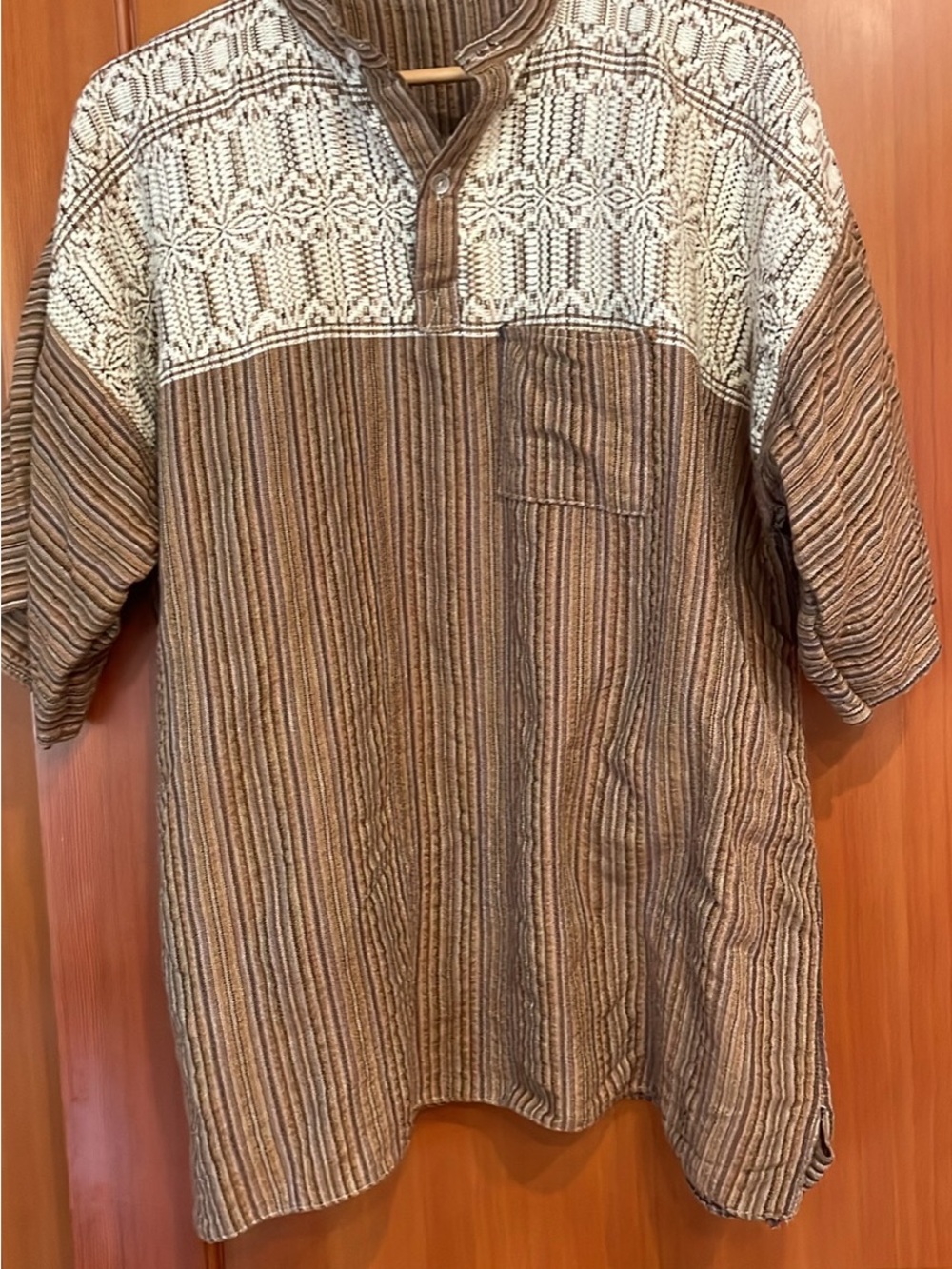 Men's Short-Sleeve Earth-toned Embroidered Shirt